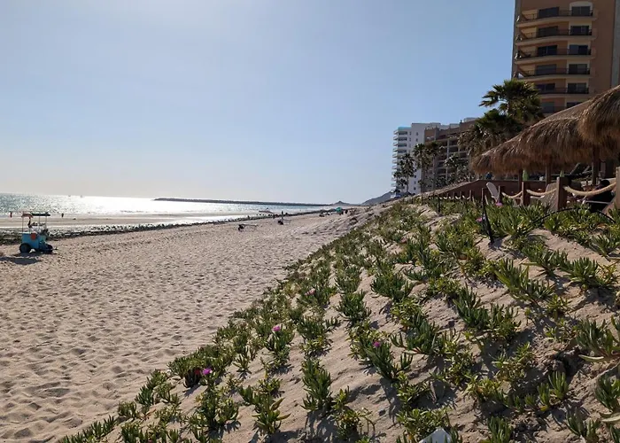 Bella Sirena 601-B -Stylish Condo In Oceanfront Resort